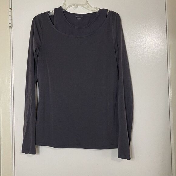 ATHLETA double layer Cutout Long sleeve blue gray shirt size Medium - Picture 1 of 4